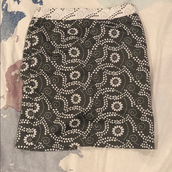 Banana Republic Dresses & Skirts - Tall Banana Republic Pencil Skirt